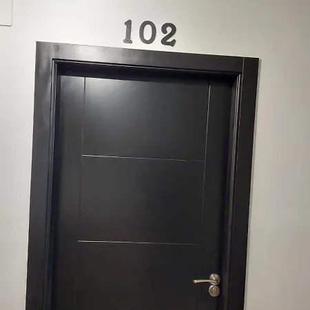 Szálloda Garden Rous