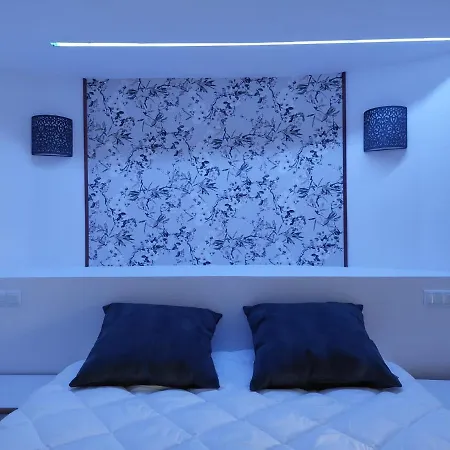 Szálloda Garden Rous