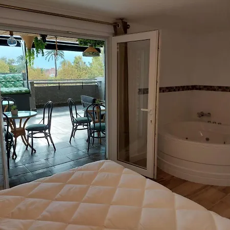 Hotel Garden Rous *