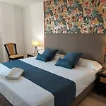 Hotel Garden Rous
