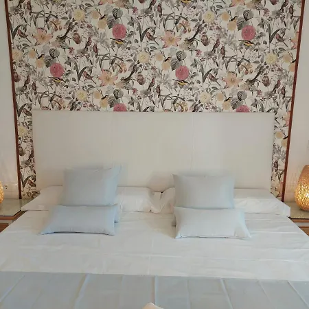 Garden Rous Hotell