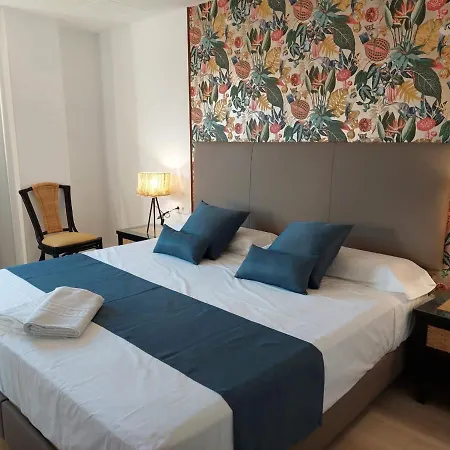 Hotel Garden Rous