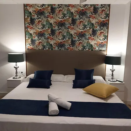 Garden Rous Hotel