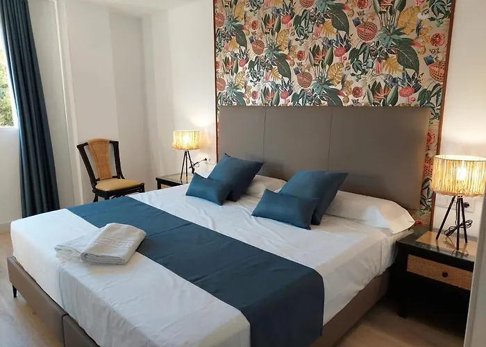 Hotel Garden Rous