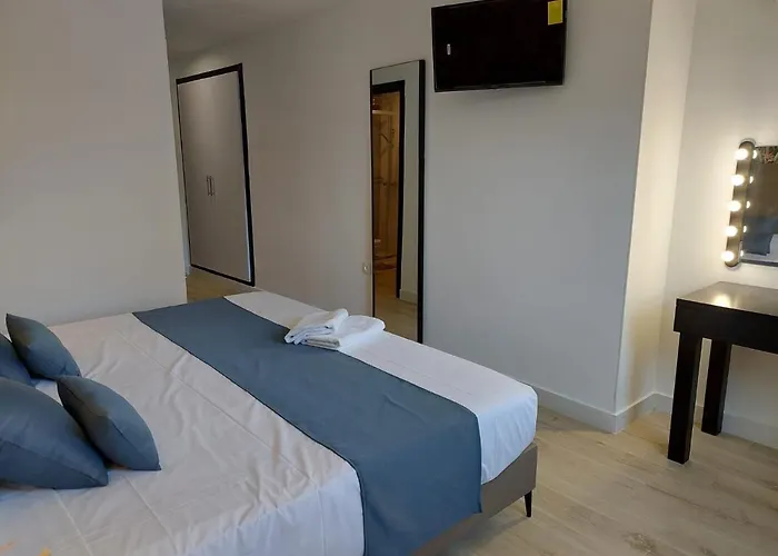 Hotel Garden Rous *